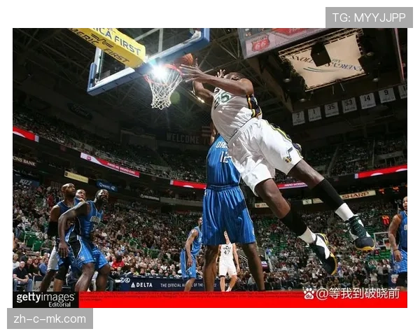 骑士锋线斯特鲁斯复出即锁定首发 阿特金森明确收官阵容 骑士锋线斯特鲁斯复出即锁定首发 阿特金森明确收官阵容